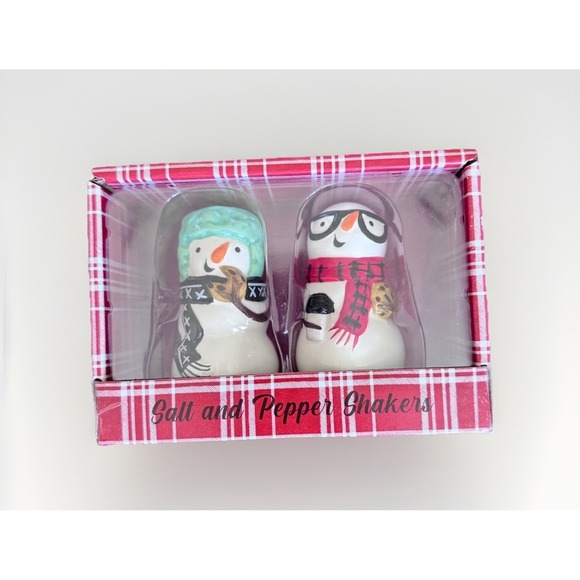 NEW CERAMIC SNOWMEN SALT PEPPER SHAKERS TABLE WARE CHRISTMAS DECORATION NIB - Picture 1 of 3